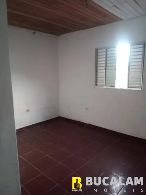 Foto 6 de Casa com 2 quartos à venda, 250m2 em Jardim Monte Alegre, Taboao Da Serra - SP