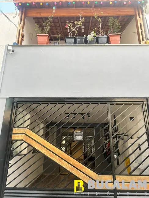 Foto 3 de Casa de Condomínio com 2 quartos à venda, 191m2 em Vila das Oliveiras, Taboao Da Serra - SP