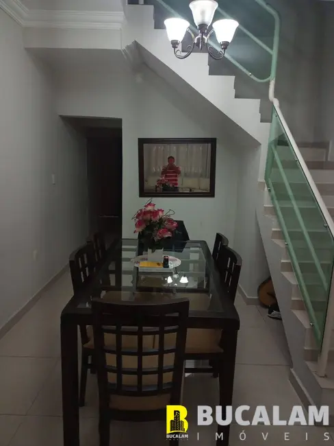 Foto 1 de Casa com 3 quartos à venda, 240m2 em Cidade Intercap, Taboao Da Serra - SP