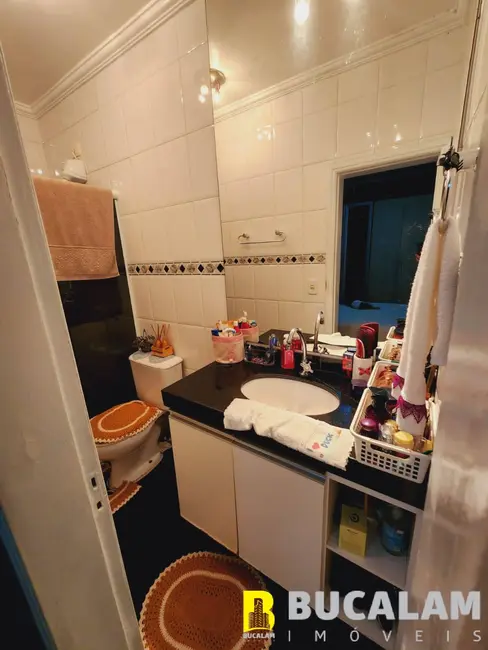 Foto 6 de Casa com 4 quartos à venda, 160m2 em Jardim Saint Moritz, Taboao Da Serra - SP