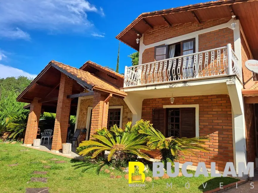 Foto 3 de Casa de Condomínio com 3 quartos à venda, 1547m2 em Jardim dos Ipês, Embu Das Artes - SP