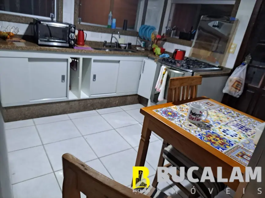 Foto 8 de Casa de Condomínio com 3 quartos à venda, 1547m2 em Jardim dos Ipês, Embu Das Artes - SP