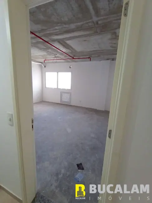 Foto 6 de Sala Comercial à venda e para alugar, 26m2 em Jardim Henriqueta, Taboao Da Serra - SP