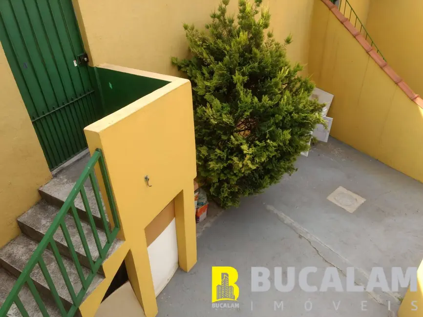 Foto 4 de Casa com 6 quartos à venda, 180m2 em Jardim Trianon, Taboao Da Serra - SP