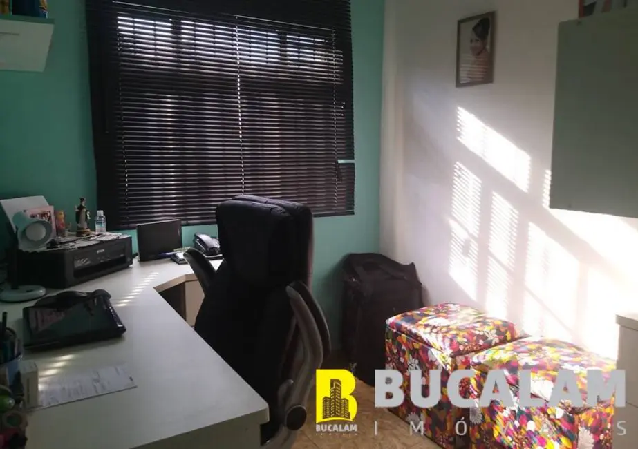 Foto 4 de Casa com 4 quartos à venda, 130m2 em Jardim Raposo Tavares, São Paulo - SP