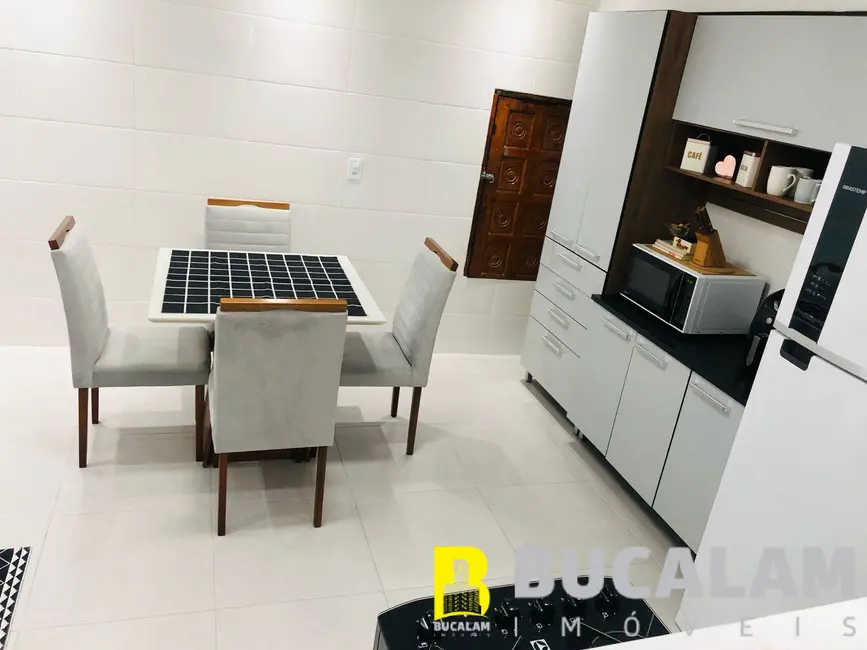 Casa com 3 quartos à venda, 210m2 em Jardim Saporito, Taboao Da Serra - SP - imagem 5 Foto 5 de Casa com 3 quartos à venda, 210m2 em Jardim Saporito, Taboao Da Serra - SP