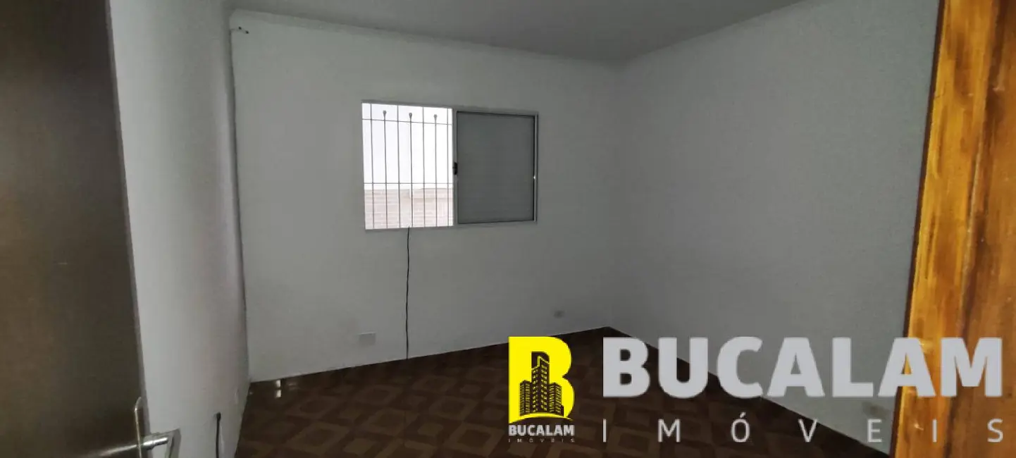 Foto 7 de Casa com 2 quartos para alugar, 75m2 em Jardim Maria Helena, Taboao Da Serra - SP