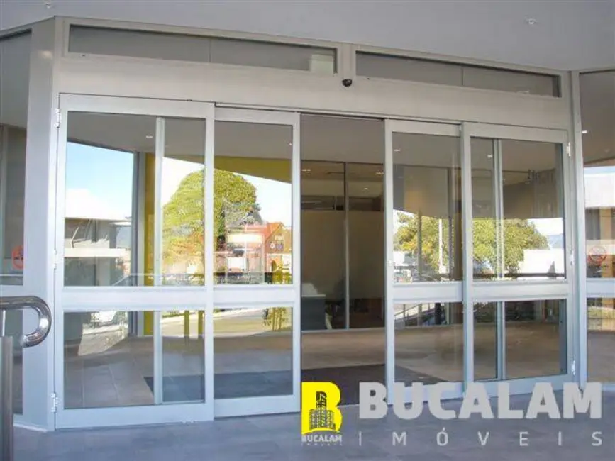 Sala Comercial à venda, 85m2 em Parque Taboão, Taboao Da Serra - SP - imagem 1 Foto 1 de Sala Comercial à venda, 85m2 em Parque Taboão, Taboao Da Serra - SP