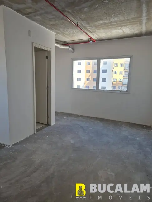 Sala Comercial à venda, 85m2 em Parque Taboão, Taboao Da Serra - SP - imagem 6 Foto 6 de Sala Comercial à venda, 85m2 em Parque Taboão, Taboao Da Serra - SP