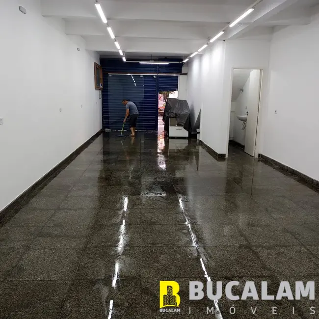 Foto 3 de Sala Comercial para alugar, 75m2 em Jardim Saint Moritz, Taboao Da Serra - SP