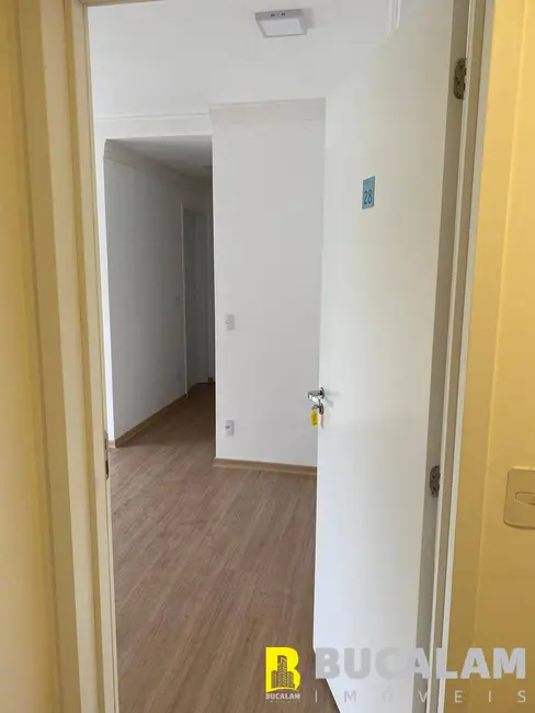 Foto 2 de Apartamento com 2 quartos à venda, 56m2 em Parque Assunção, Taboao Da Serra - SP