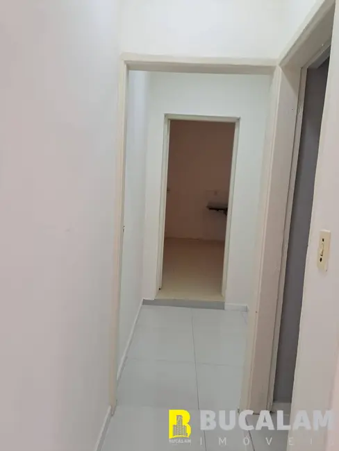 Casa com 2 quartos para alugar, 100m2 em Jardim Maria Rosa, Taboao Da Serra - SP - imagem 9 Foto 9 de Casa com 2 quartos para alugar, 100m2 em Jardim Maria Rosa, Taboao Da Serra - SP