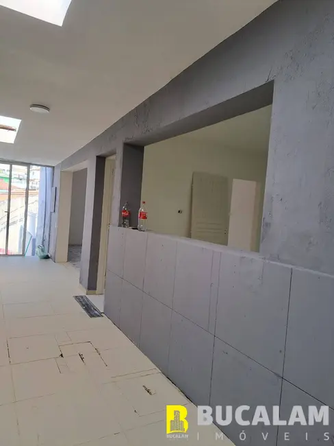 Casa com 2 quartos para alugar, 100m2 em Jardim Maria Rosa, Taboao Da Serra - SP - imagem 3 Foto 3 de Casa com 2 quartos para alugar, 100m2 em Jardim Maria Rosa, Taboao Da Serra - SP
