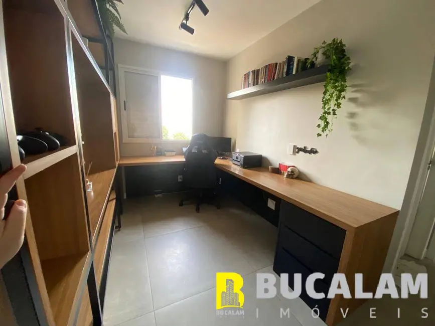 Foto 9 de Apartamento com 3 quartos à venda, 80m2 em Jardim Maria Rosa, Taboao Da Serra - SP