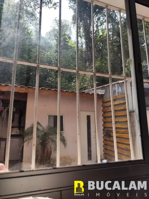 Foto 1 de Casa com 2 quartos à venda, 140m2 em Parque das Cigarreiras, Taboao Da Serra - SP