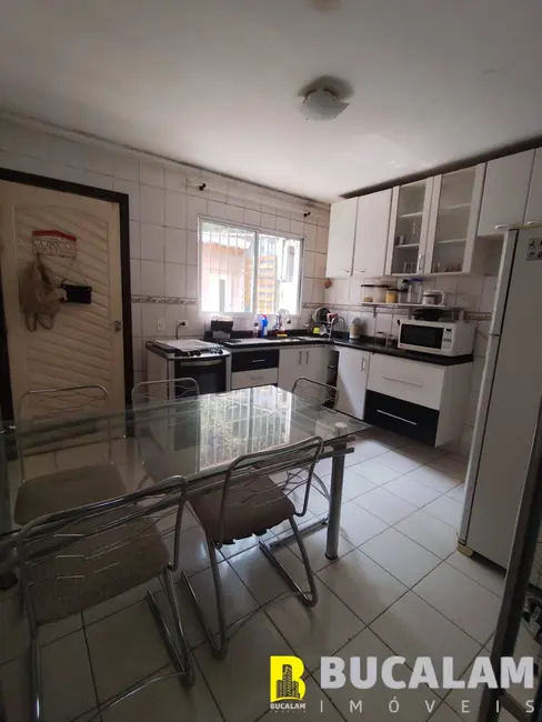 Foto 7 de Casa com 2 quartos à venda, 140m2 em Parque das Cigarreiras, Taboao Da Serra - SP