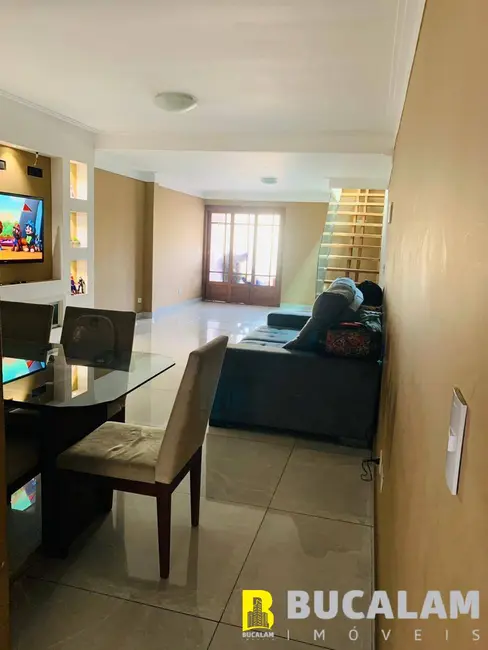 Foto 5 de Casa com 2 quartos à venda, 106m2 em Jardim Salete, Taboao Da Serra - SP