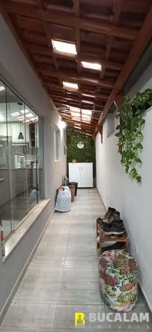Foto 2 de Casa com 3 quartos à venda, 215m2 em Parque Paraíso, Itapecerica Da Serra - SP