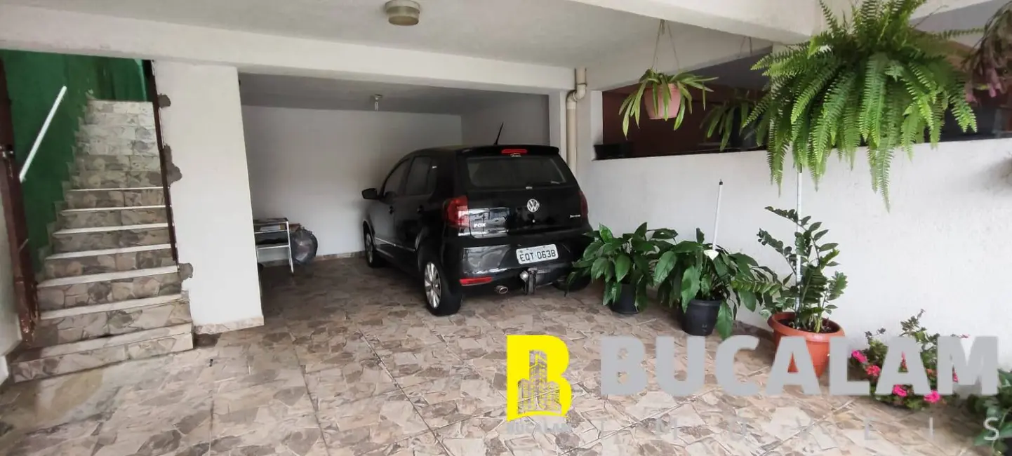 Casa com 3 quartos à venda, 280m2 em Cidade Intercap, Taboao Da Serra - SP - imagem 2 Foto 2 de Casa com 3 quartos à venda, 280m2 em Cidade Intercap, Taboao Da Serra - SP