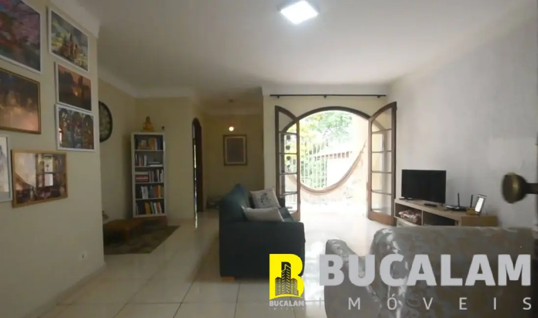 Foto 7 de Casa com 3 quartos à venda, 250m2 em Jardim América, Taboao Da Serra - SP