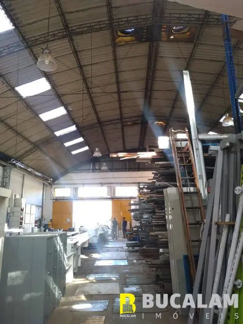 Foto 6 de Armazém / Galpão à venda, 1800m2 em Jardim Mirna, Taboao Da Serra - SP
