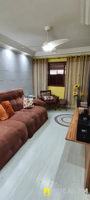 Foto 4 de Casa com 2 quartos à venda, 67m2 em Jardim Santa Rosa, Taboao Da Serra - SP