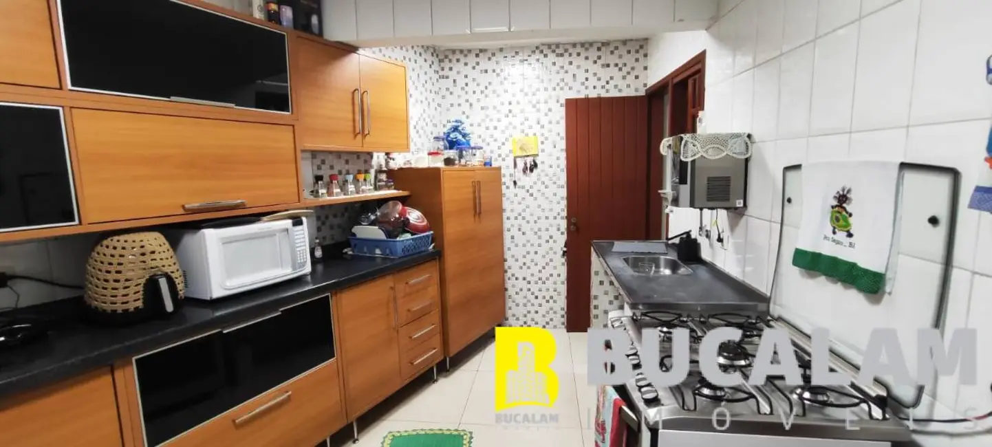 Foto 9 de Casa com 2 quartos à venda, 67m2 em Jardim Santa Rosa, Taboao Da Serra - SP