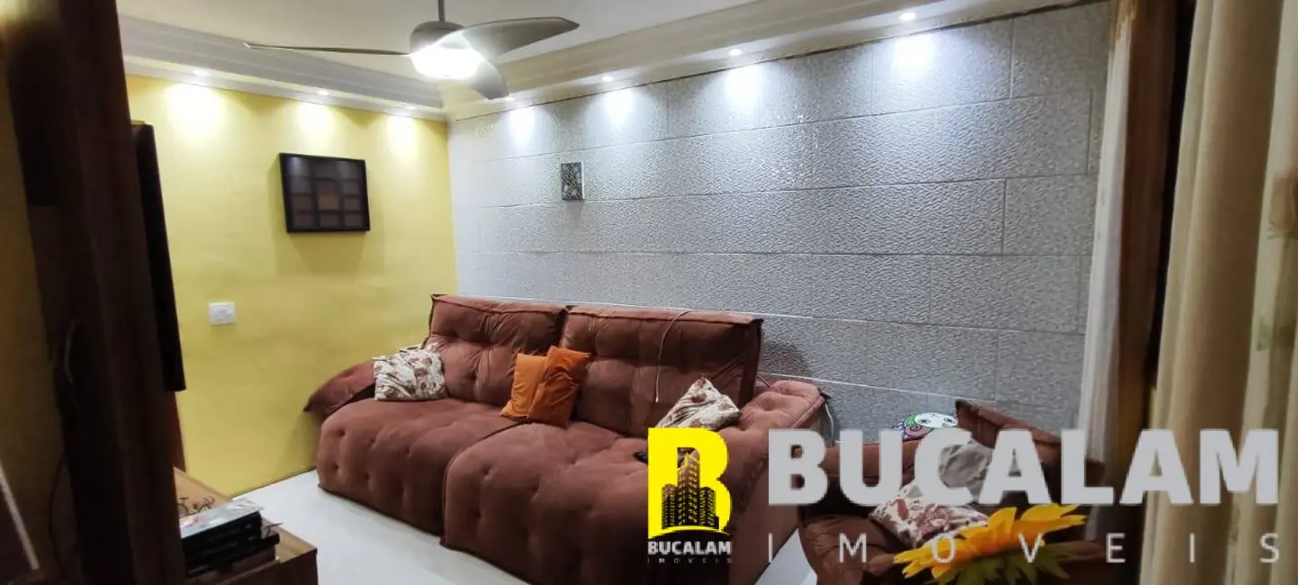 Foto 3 de Casa com 2 quartos à venda, 67m2 em Jardim Santa Rosa, Taboao Da Serra - SP