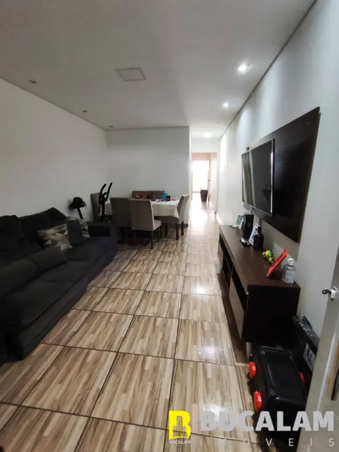 Casa com 2 quartos à venda, 89m2 em Parque Pinheiros, Taboao Da Serra - SP - imagem 4 Foto 4 de Casa com 2 quartos à venda, 89m2 em Parque Pinheiros, Taboao Da Serra - SP