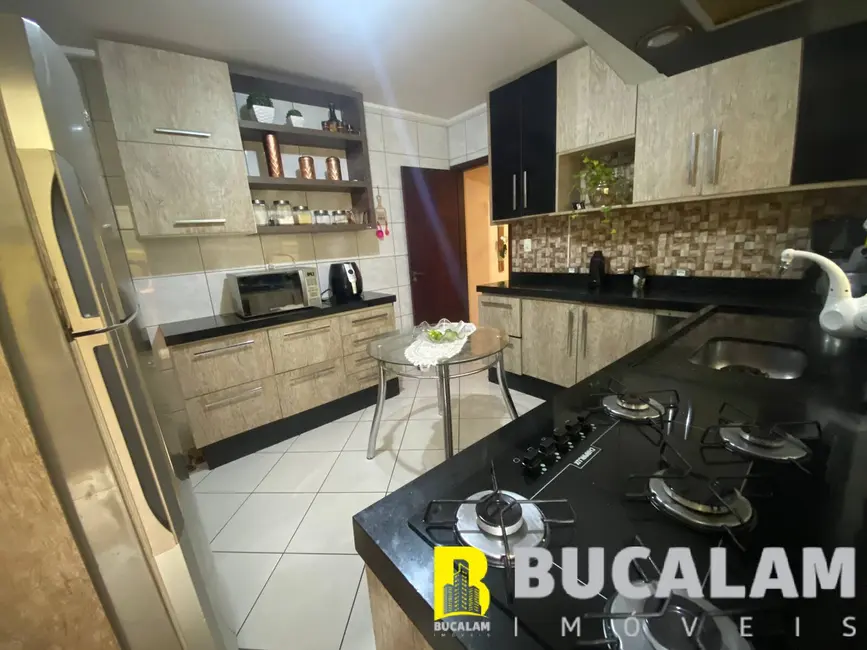 Foto 8 de Casa com 3 quartos à venda, 148m2 em Jardim Paraíso, Taboao Da Serra - SP