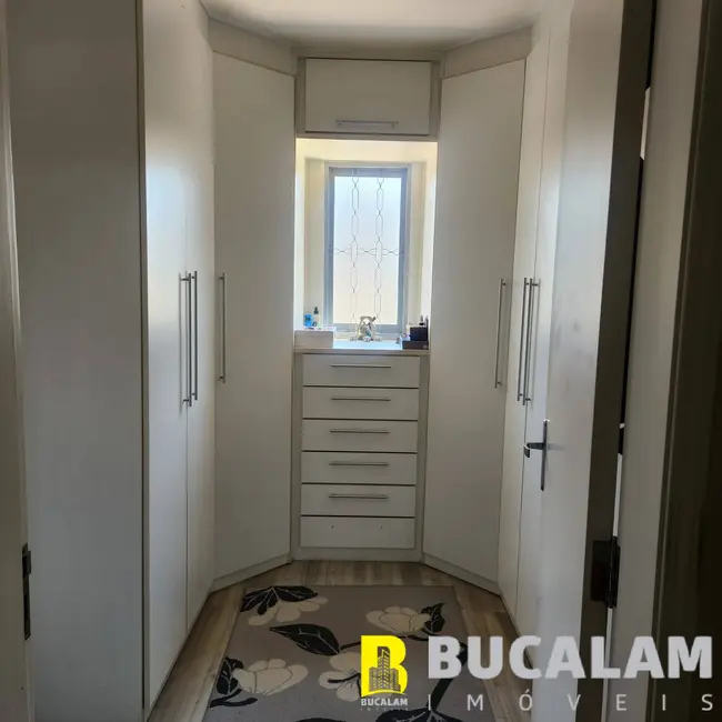 Foto 1 de Casa com 4 quartos à venda, 300m2 em Jardim Helena, Taboao Da Serra - SP