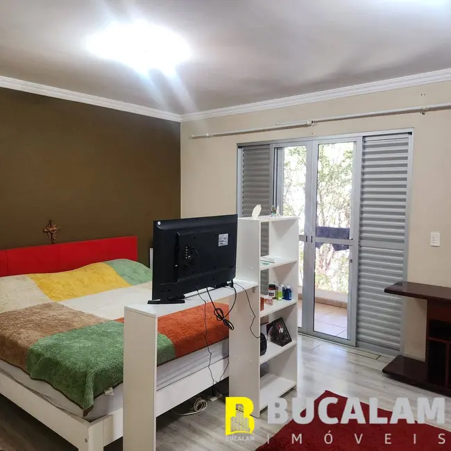 Casa com 4 quartos à venda, 300m2 em Jardim Helena, Taboao Da Serra - SP - imagem 6 Foto 6 de Casa com 4 quartos à venda, 300m2 em Jardim Helena, Taboao Da Serra - SP