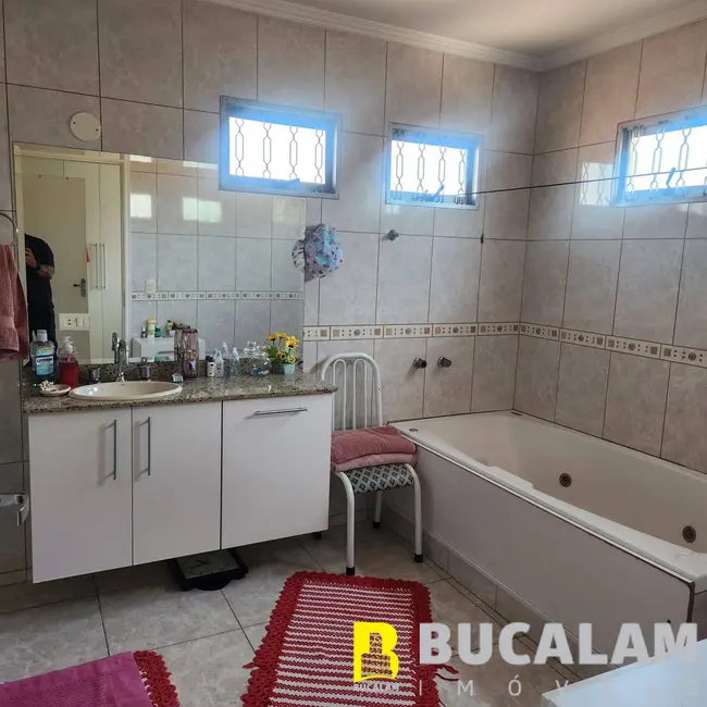 Foto 2 de Casa com 4 quartos à venda, 300m2 em Jardim Helena, Taboao Da Serra - SP