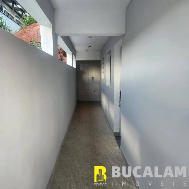 Foto 3 de Casa com 1 quarto para alugar, 40m2 em Parque das Cigarreiras, Taboao Da Serra - SP