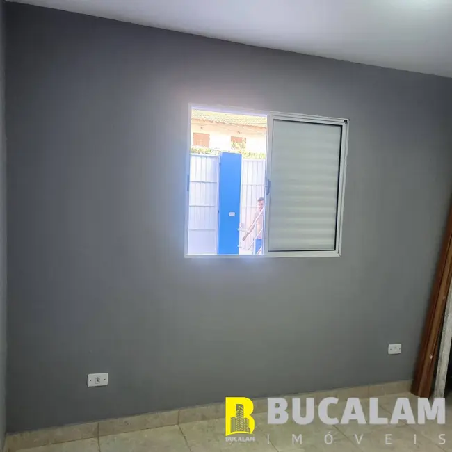 Foto 4 de Casa com 1 quarto para alugar, 40m2 em Parque das Cigarreiras, Taboao Da Serra - SP