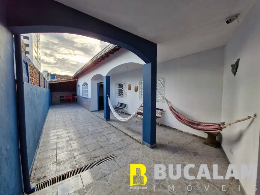 Foto 5 de Casa com 3 quartos à venda, 250m2 em Mongagua - SP