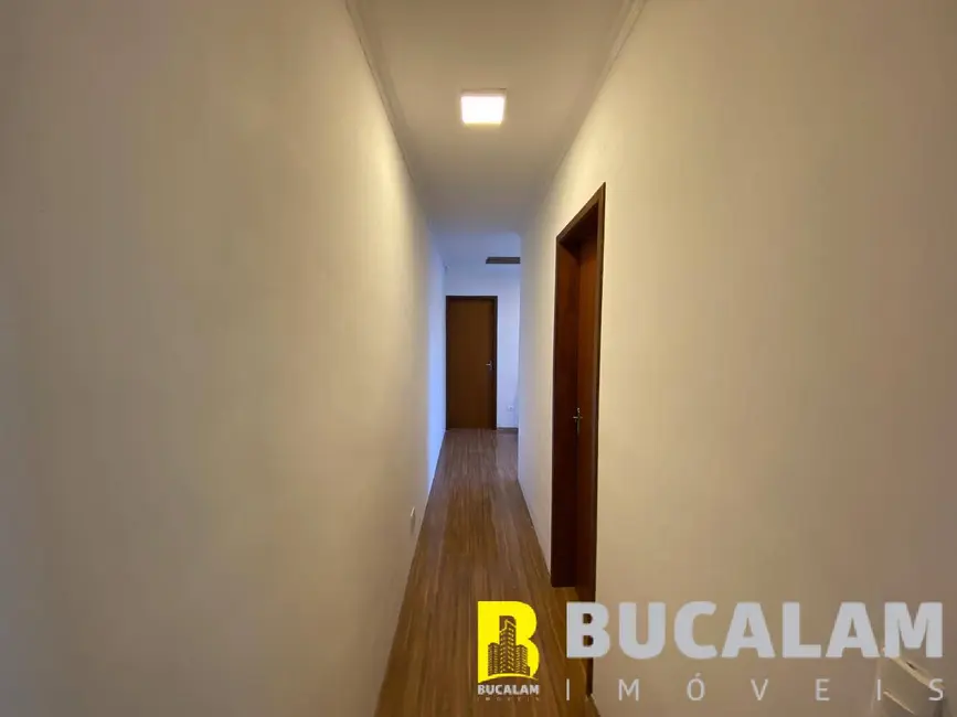 Casa com 3 quartos à venda, 250m2 em Parque das Cigarreiras, Taboao Da Serra - SP - imagem 9 Foto 9 de Casa com 3 quartos à venda, 250m2 em Parque das Cigarreiras, Taboao Da Serra - SP