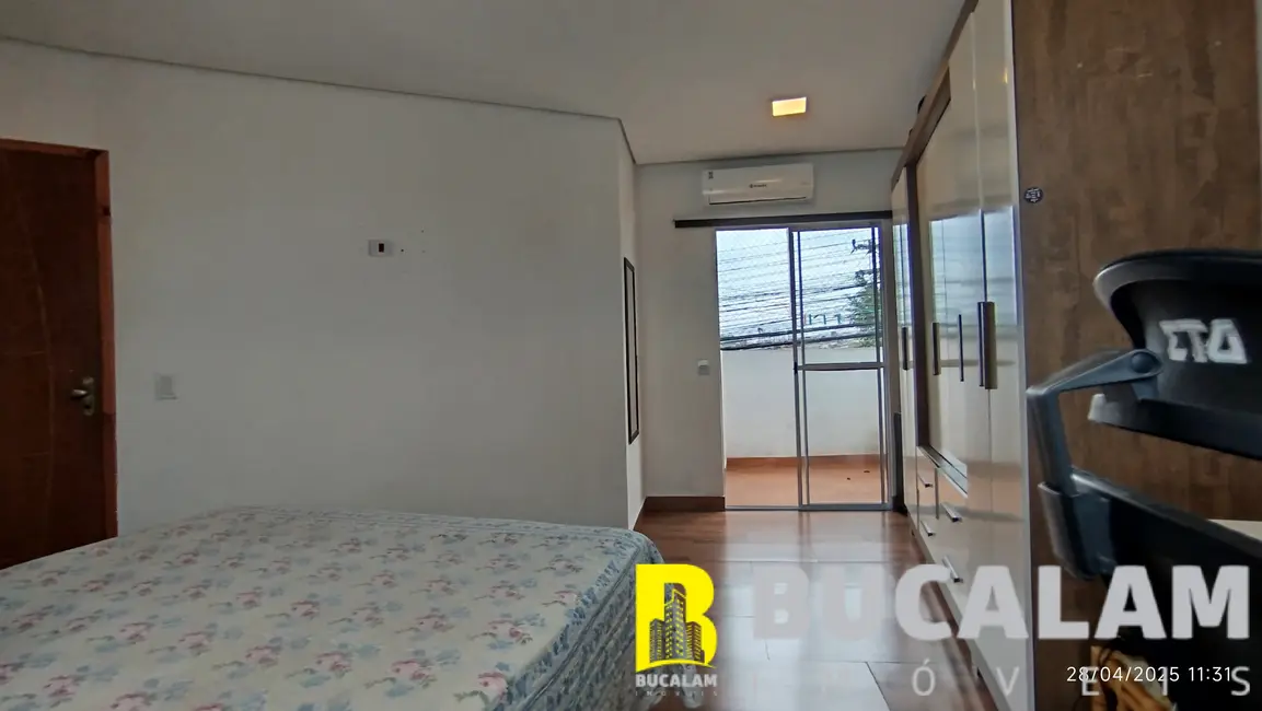 Foto 9 de Casa com 2 quartos à venda, 96m2 em Parque Taboão, Taboao Da Serra - SP