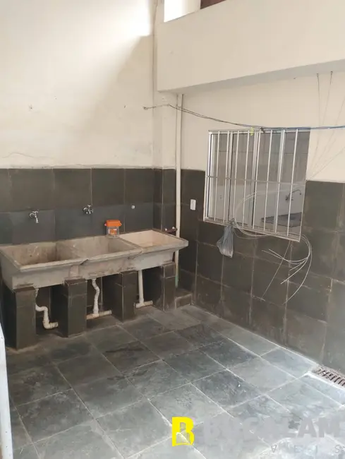 Foto 7 de Casa com 4 quartos à venda, 216m2 em Jardim Oliveiras, Taboao Da Serra - SP