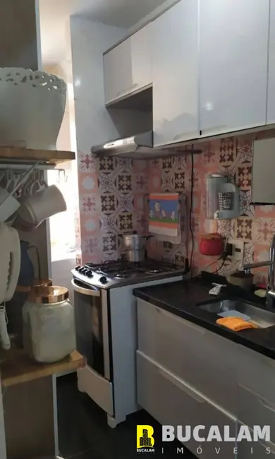 Foto 5 de Apartamento com 2 quartos à venda, 39m2 em Jardim Salete, Taboao Da Serra - SP