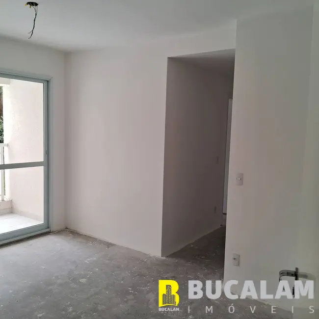 Foto 4 de Apartamento com 2 quartos à venda, 56m2 em Parque Assunção, Taboao Da Serra - SP