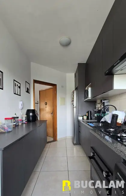 Foto 7 de Apartamento com 2 quartos à venda, 60m2 em Parque Pinheiros, Taboao Da Serra - SP