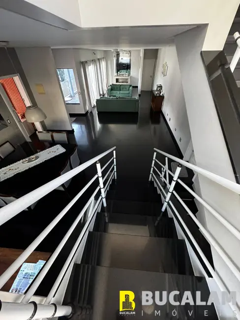 Foto 9 de Casa de Condomínio com 5 quartos à venda, 500m2 em Jardim Mirna, Taboao Da Serra - SP