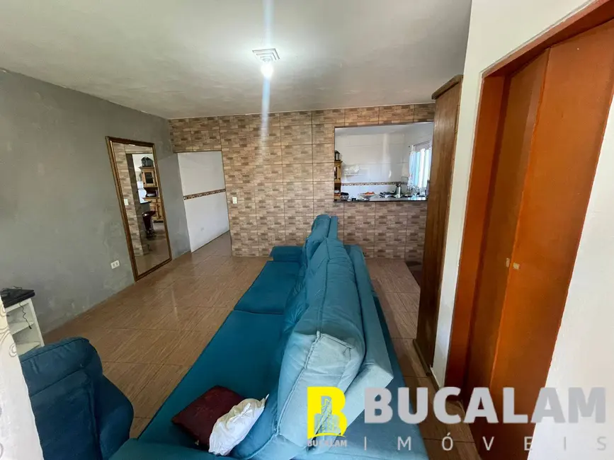 Casa com 3 quartos à venda, 145m2 em Jardim Santo Onofre, Taboao Da Serra - SP - imagem 3 Foto 3 de Casa com 3 quartos à venda, 145m2 em Jardim Santo Onofre, Taboao Da Serra - SP