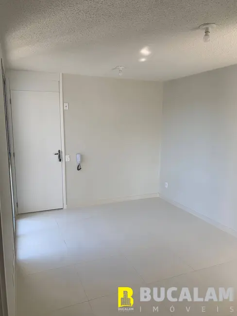 Foto 4 de Apartamento com 2 quartos à venda, 45m2 em Parque Ipê, São Paulo - SP