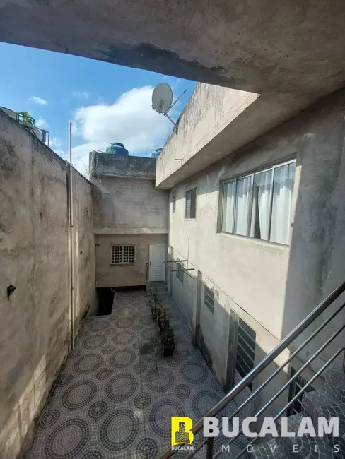 Foto 2 de Casa com 5 quartos à venda, 200m2 em Jardim das Esmeraldas, São Paulo - SP