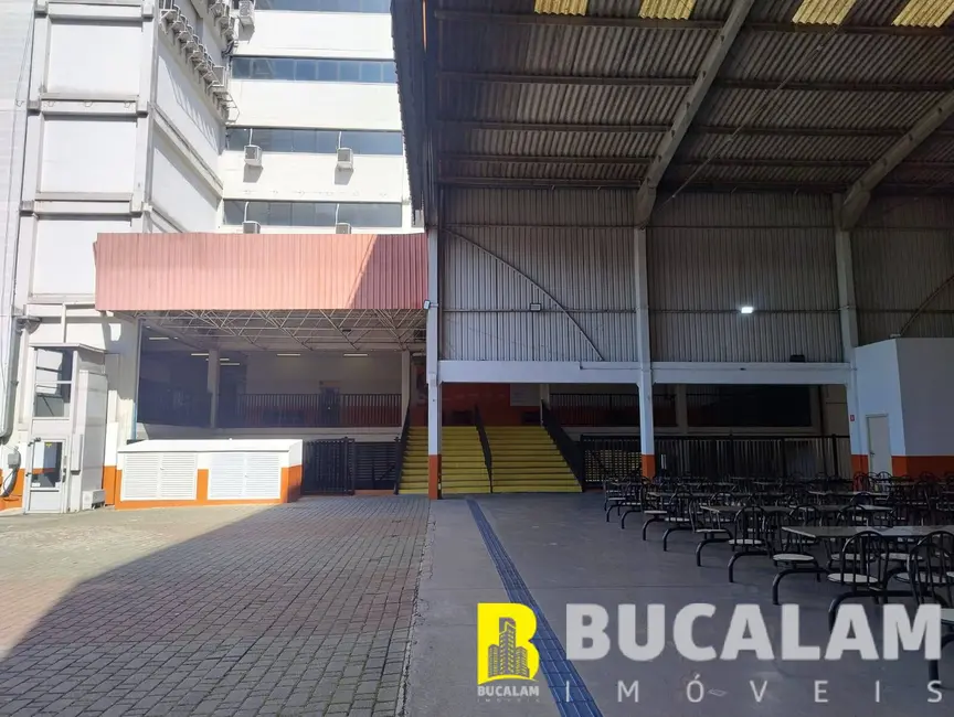 Sala Comercial para alugar, 874m2 em Centro, Taboao Da Serra - SP - imagem 2 Foto 2 de Sala Comercial para alugar, 874m2 em Centro, Taboao Da Serra - SP