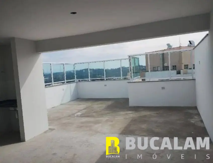 Foto 1 de Cobertura com 2 quartos à venda e para alugar, 188m2 em Embu Das Artes - SP