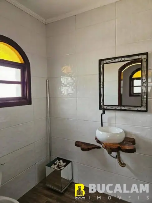 Casa com 3 quartos à venda, 250m2 em Jardim Maria Rosa, Taboao Da Serra - SP - imagem 8 Foto 8 de Casa com 3 quartos à venda, 250m2 em Jardim Maria Rosa, Taboao Da Serra - SP