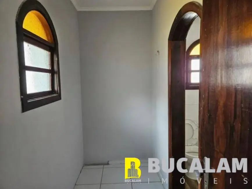 Casa com 3 quartos à venda, 250m2 em Jardim Maria Rosa, Taboao Da Serra - SP - imagem 6 Foto 6 de Casa com 3 quartos à venda, 250m2 em Jardim Maria Rosa, Taboao Da Serra - SP